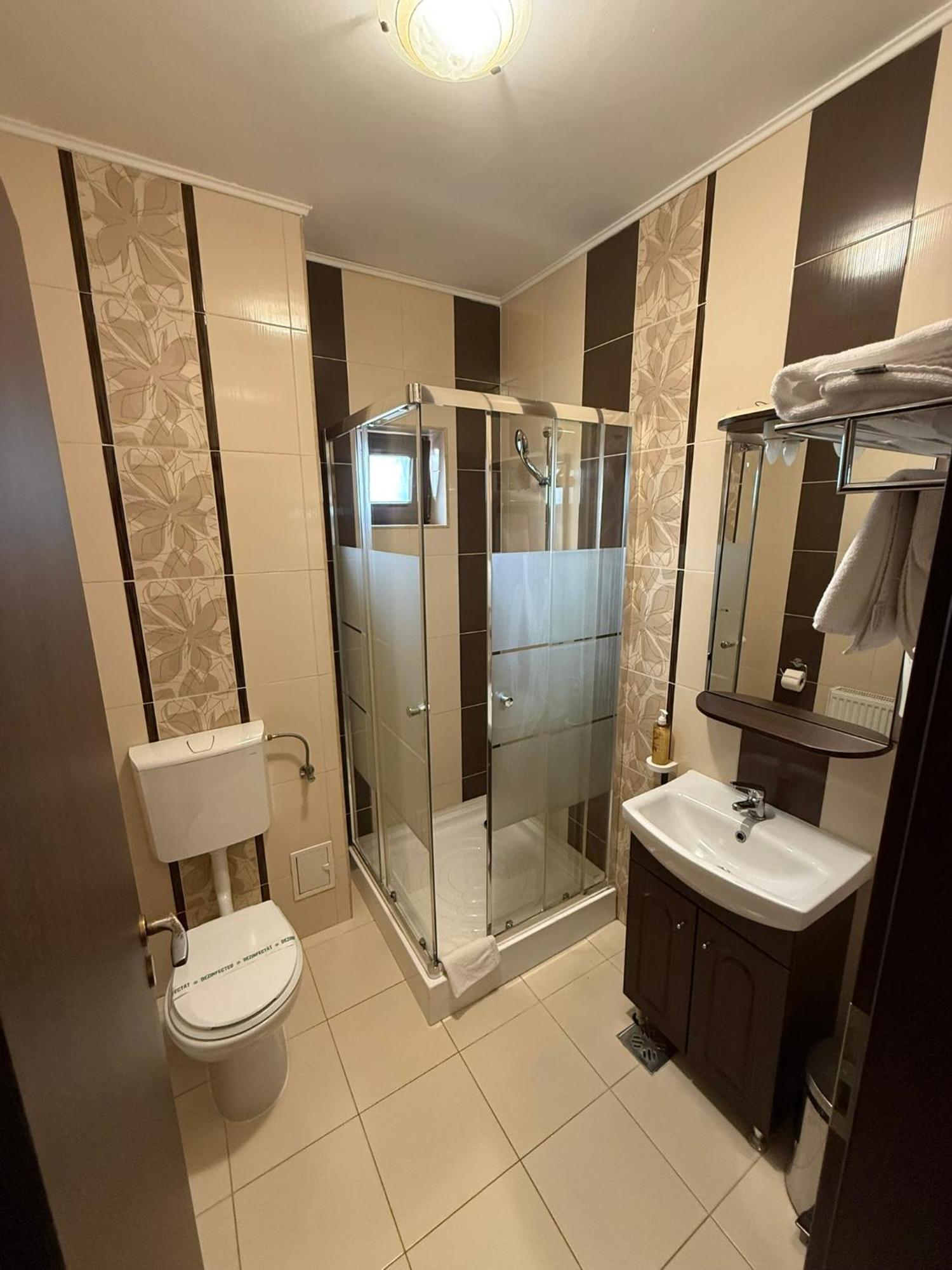 Hotel Miky Arad Zewnętrze zdjęcie
