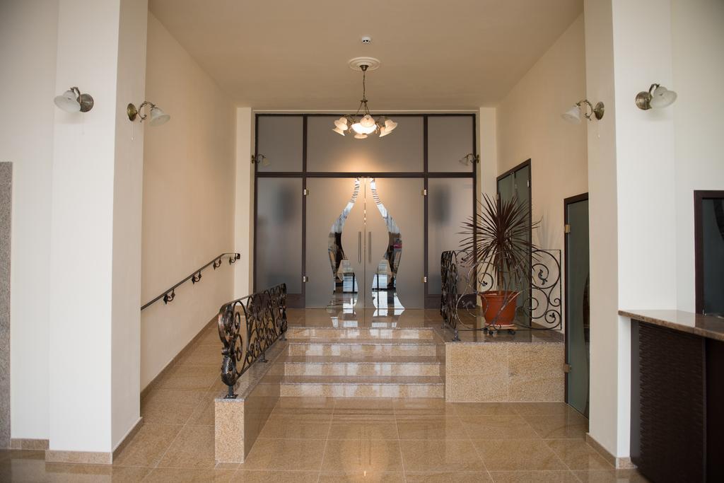 Hotel Miky Arad Zewnętrze zdjęcie